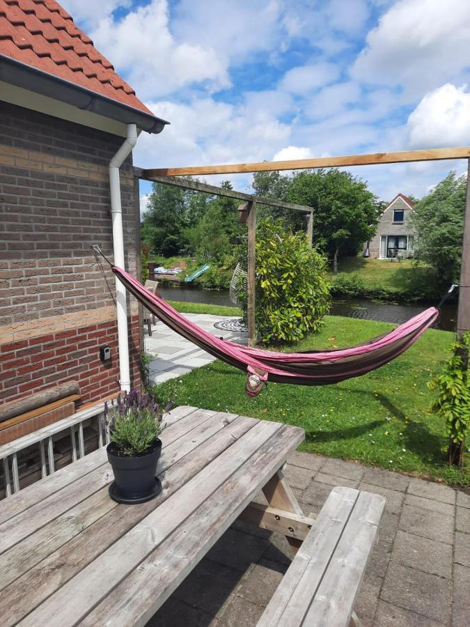 Waterhuis Friesland Oudwoude Exterior photo